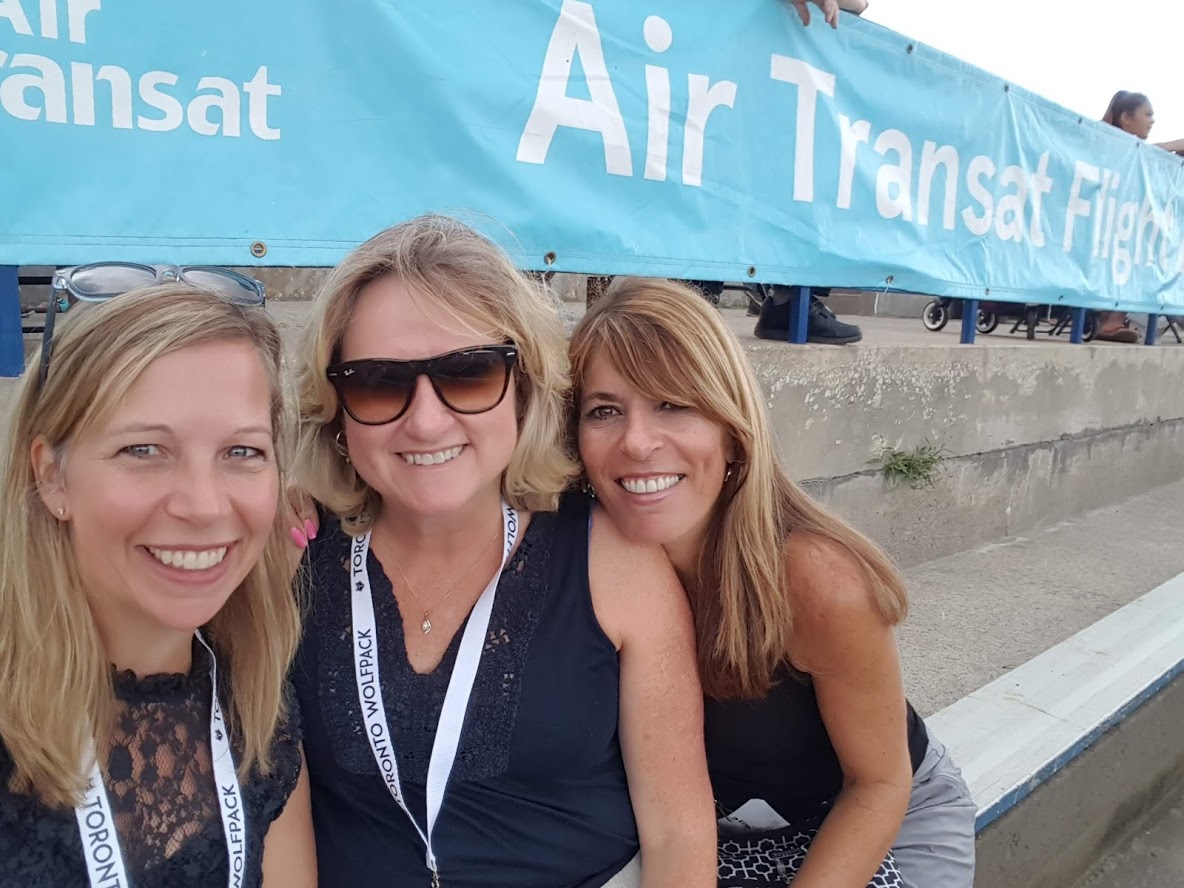 Transat Rugby team in Toronto with Romantic Planet Vacations