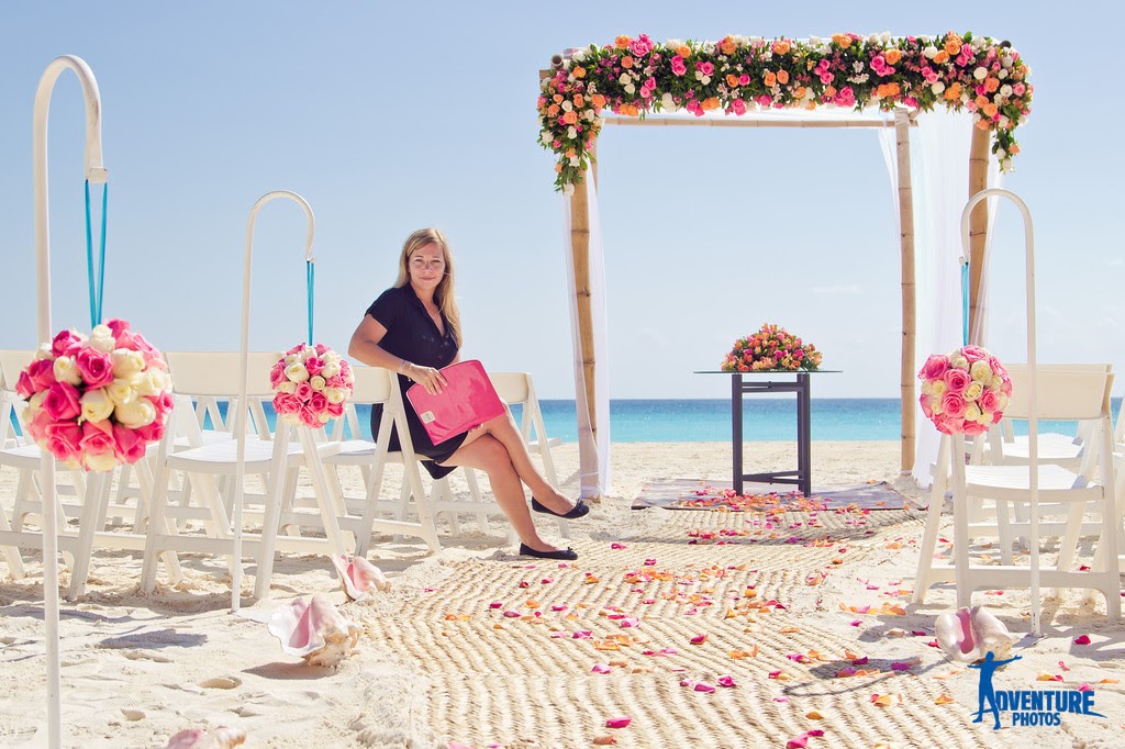 Laurie Keith is a certified destination wedding planner for Mexico
