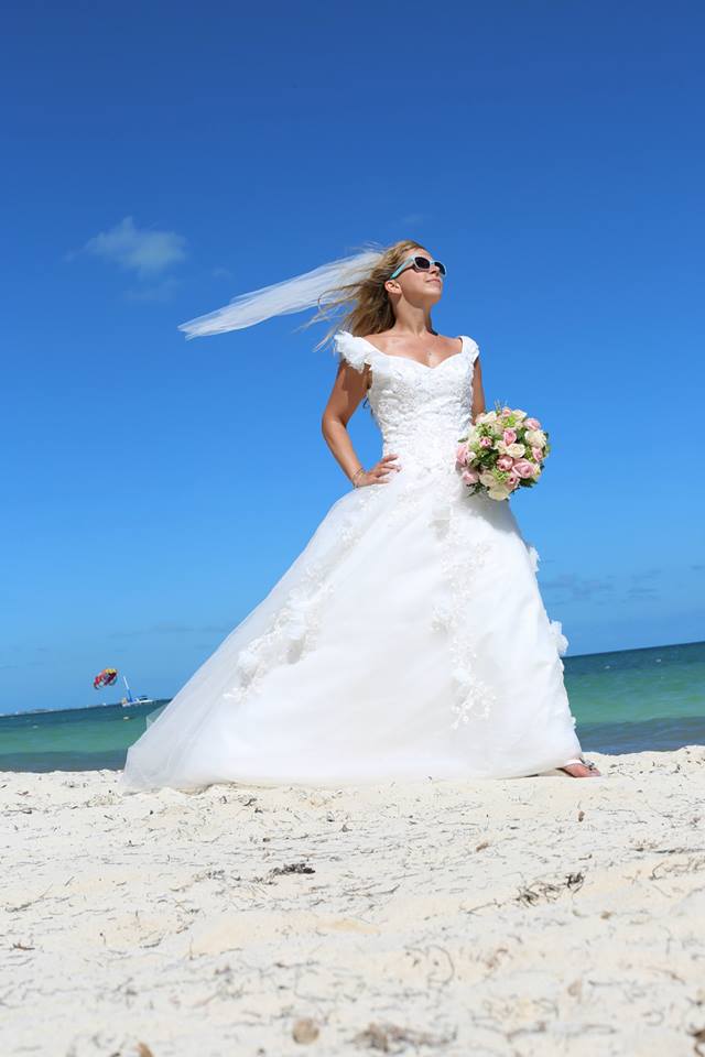 Laurie Keith is a destination wedding bride who got married at The Beloved Resort in Mexico